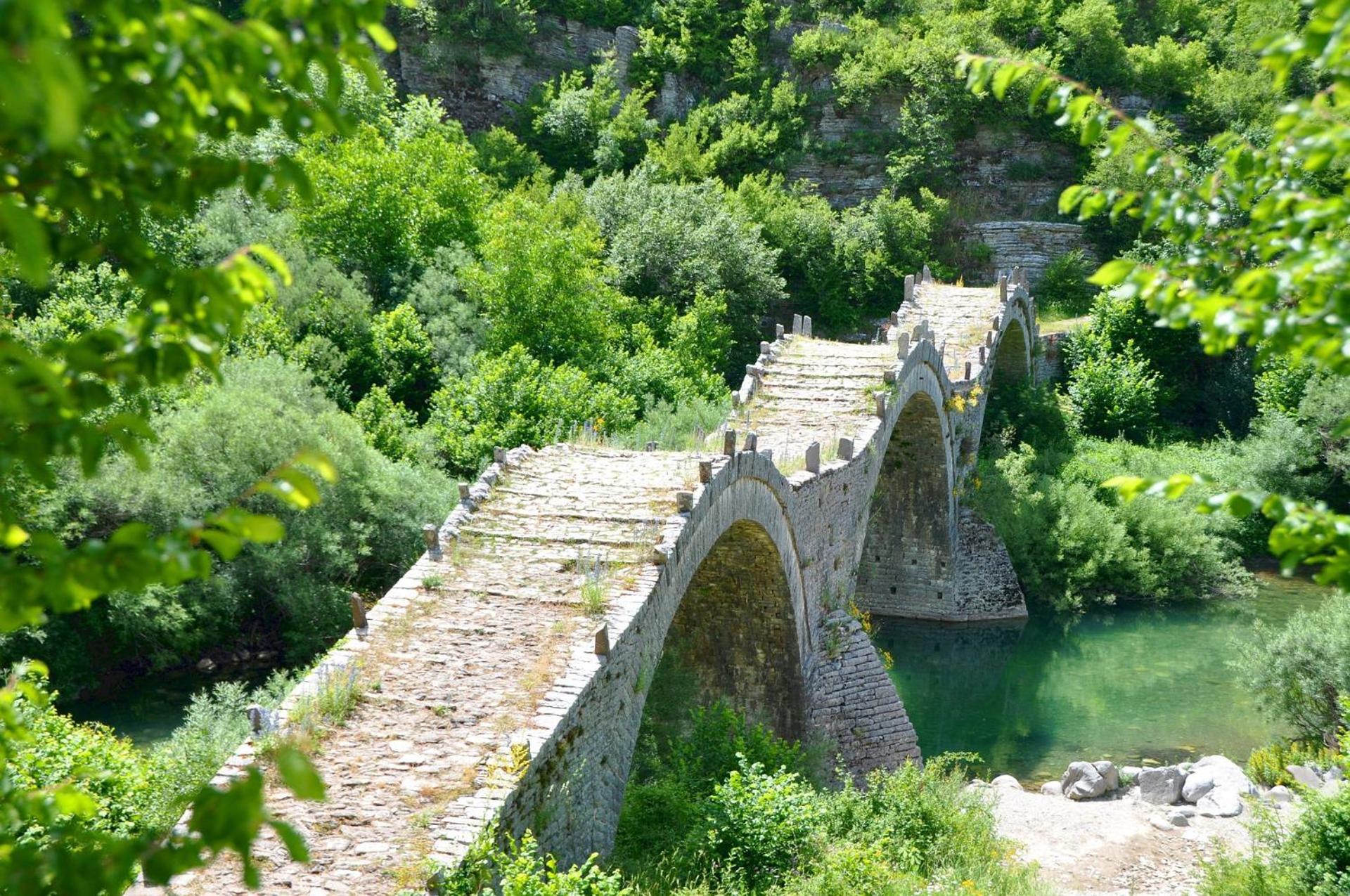 "Apeiros Chora" Hotel, Zagori Kato Pedina Extérieur photo